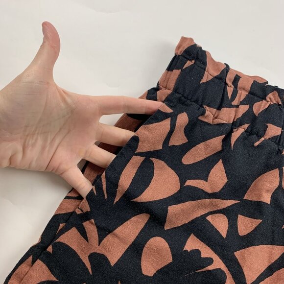 A New Day Black Brown Abstract Print Linen High Rise Shorts L - Picture 2 of 5